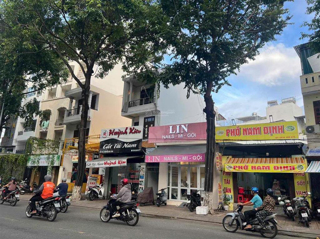 Mặt tiền 20m quy hoạch 35m nguyễn đức cảnh sẵn 2 căn nhà cho thuê kết nối biển trần phú