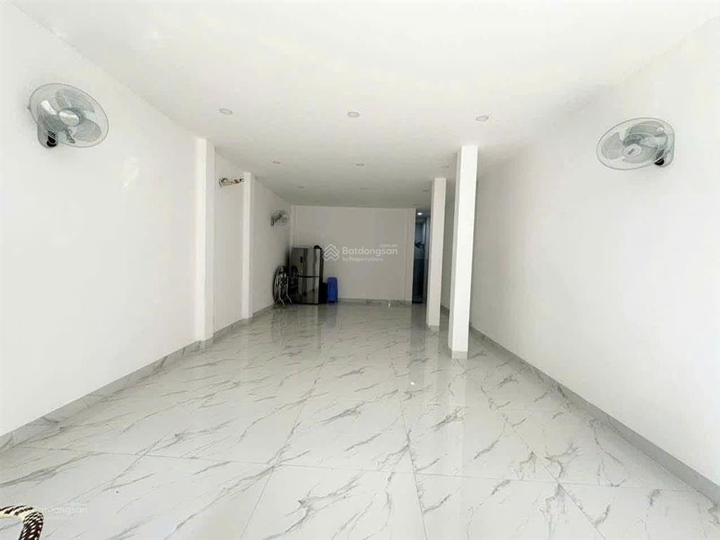 Bán nhà mặt tiền 3 tầng mê linh nha trang 82m2 vừa ở vừa kinh doanh sổ hồng hoàn công