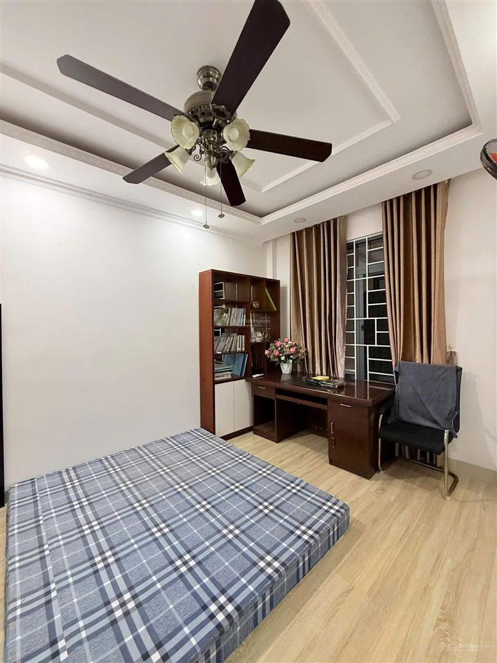 Sở hữu biệt thự sân vườn kđt phước long a240m2 hướng nam mát mẻ, đối diện công viên đẹp.