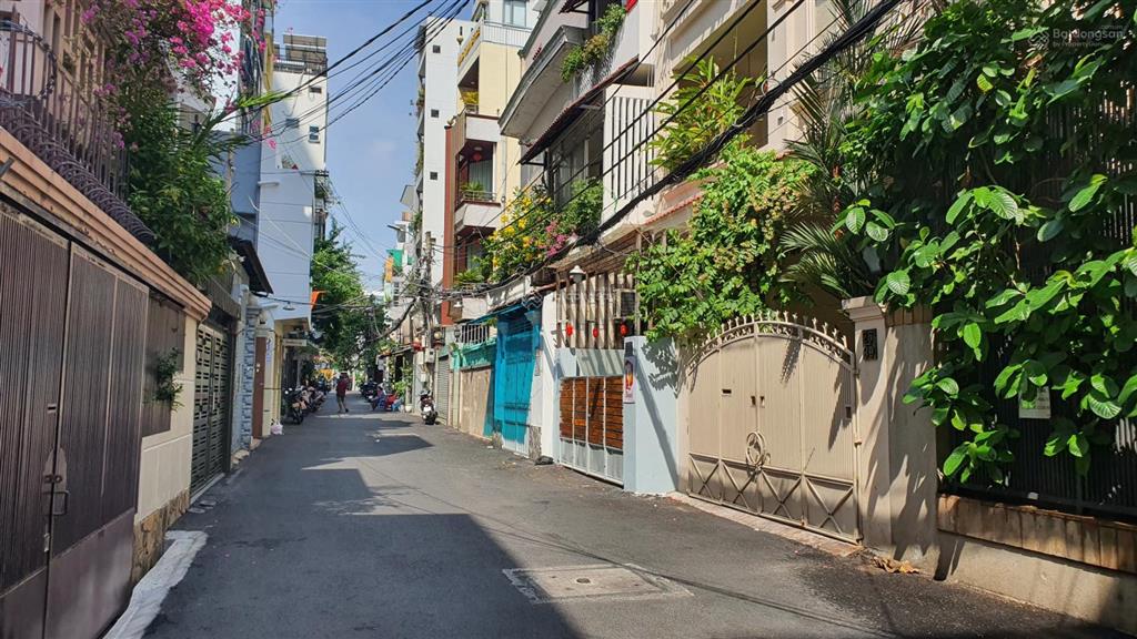 Hiếm q.1. nhà 4 tầng, nguyễn bỉnh khiêm, có thang máy, dt 170 m2, rộng 13 m, giá cực tốt