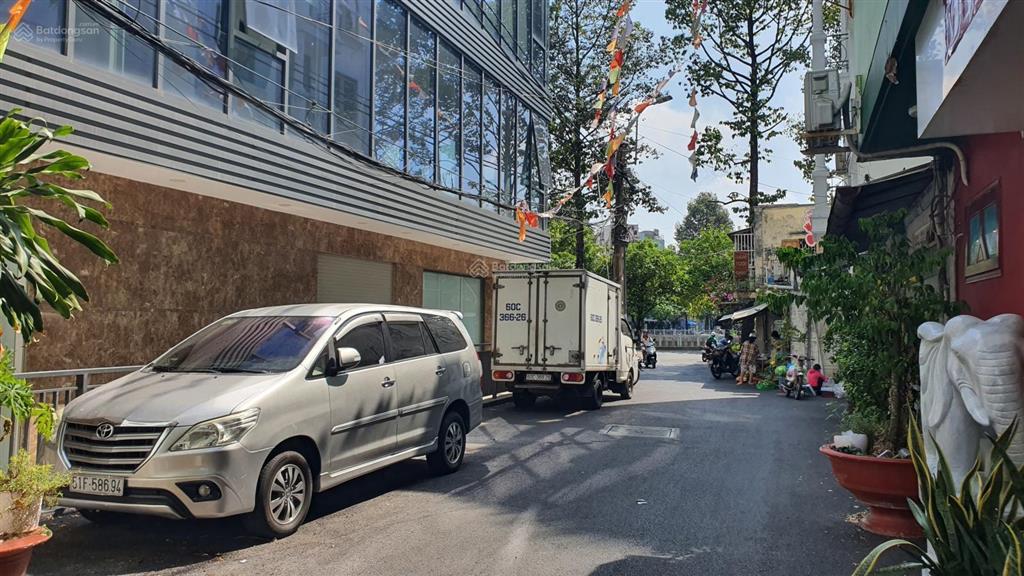 Hiếm q.1. nhà 4 tầng, nguyễn bỉnh khiêm, có thang máy, dt 170 m2, rộng 13 m, giá cực tốt