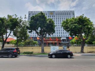 Siêu phẩm hiếm q.1. nhà 4 tầng, nguyễn trãi, dt 105 m2, rộng 6.8 m, giá tốt