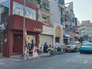 Chdv trung tâm q.1, 5 tầng, 12 phòng, ngang 8 m, khu tây ở, giá tốt.