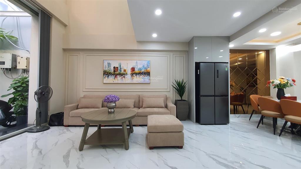 Vip trung tâm, nhà đẹp 6 tầng, thang máy, dt 90 m2 (6 x 15), dòng tiền mạnh, giá tốt