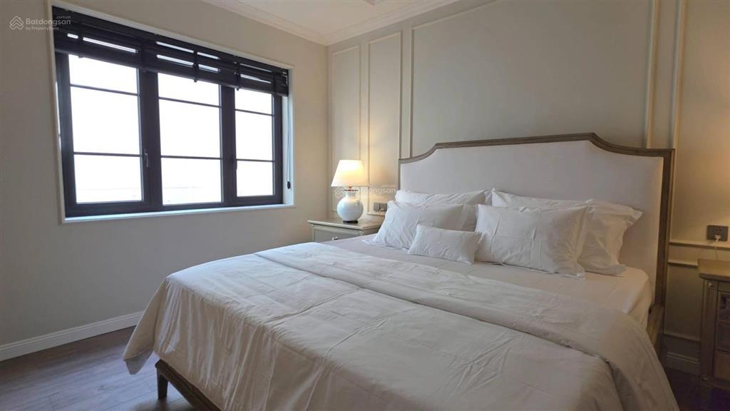 Biệt thự pháp cổ, dt 366 m2, thiết kế cao cấp, giá tốt sài gòn