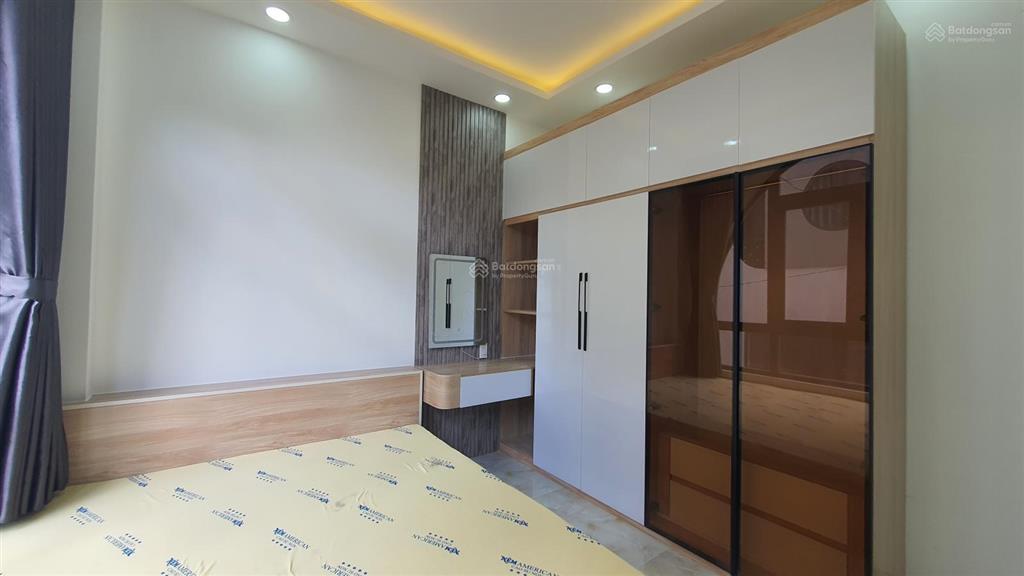 Nhà mới đẹp, 3t, ngang 5.1 m, 4 pn, hẻm ba gác, giá cực tốt