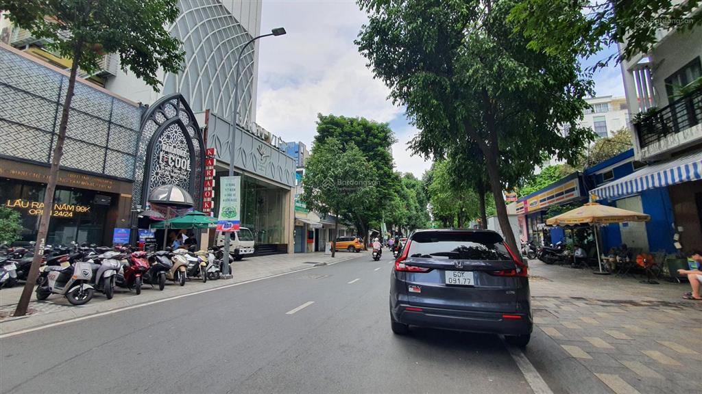 Nhà hiếm, mạc đĩnh chi, dt 47 m², hẻm xe hơi thông, giá cực tốt