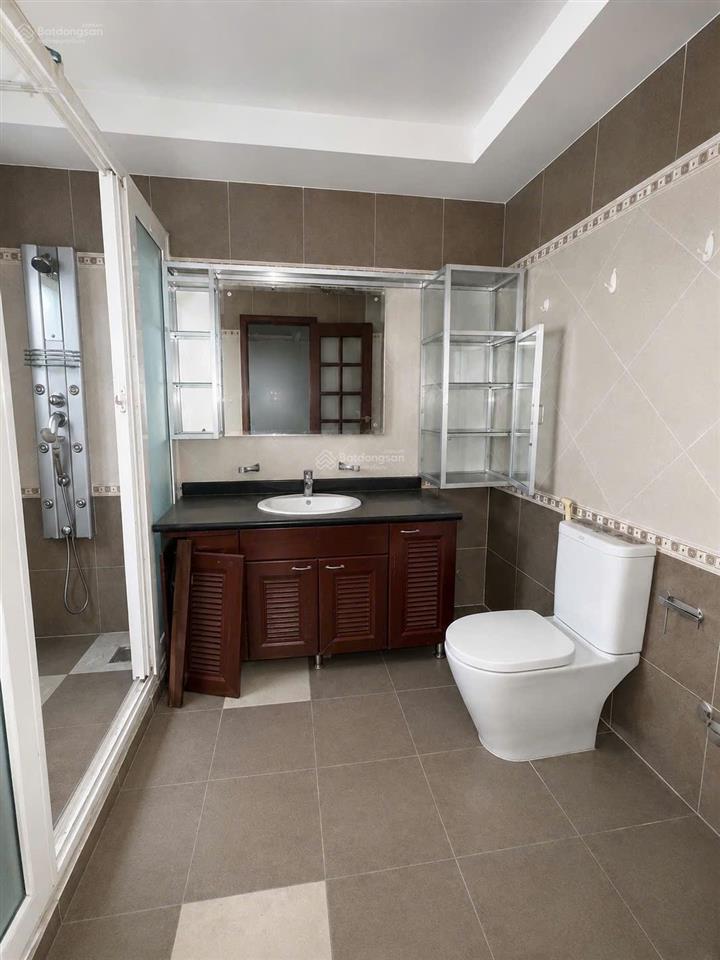 Nhà 4t, võ văn tần, dt 79 m2, ngang 7.2 m, khu tây ở đông, giá tốt