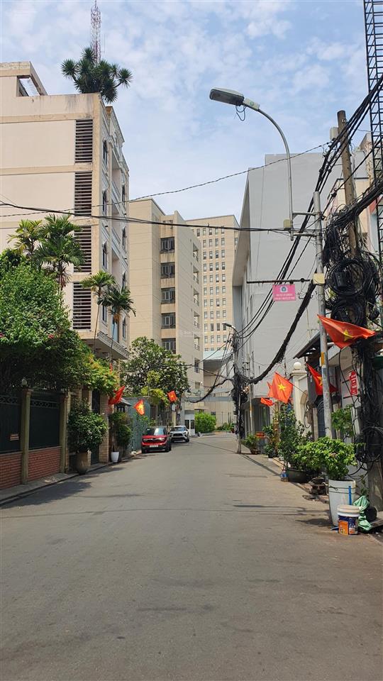 Nhà 4t, nguyễn trãi, dt 105 m2, ngang 6.8m hiếm, đường 2 xe tải, giá cực tốt