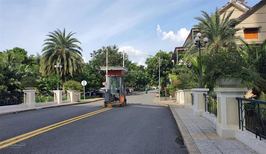 Biệt thự khang điền, khu compound the classia, dt 120m2 (8x15), giá tốt