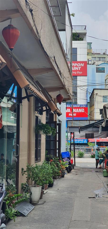 Tòa nhà vp p. bến thành, 7 tầng, có hầm, dt 75 m2, ngang 4,6 m, giá cực tốt