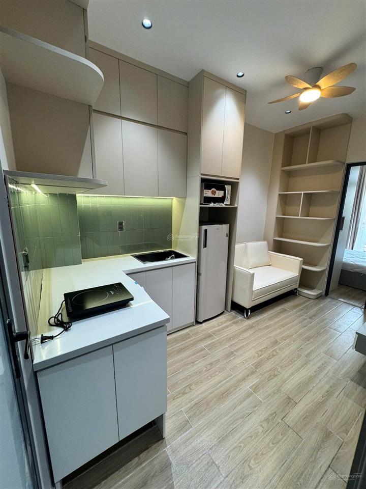 Vip nguyễn trãi, tòa chdv 7t, thang máy, có hầm, dt 4.8x23 m, dòng tiền khủng, giá tốt