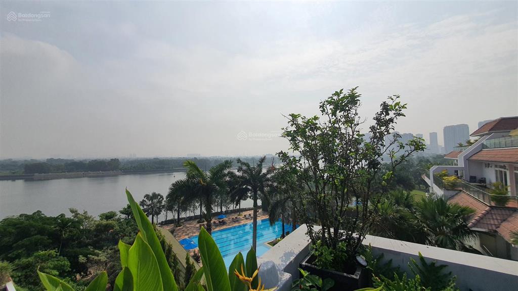Villa thảo điền, 2 mặt tiền, có hầm, view sông sài gòn, dòng tiền 3 tỷ/năm, giá thương lượng tốt