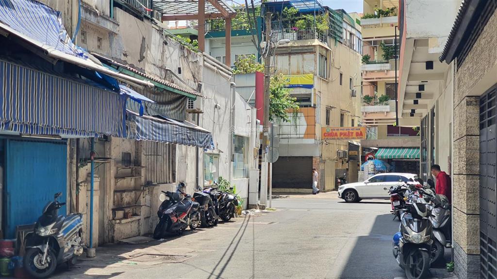 Hiếm q3, nhà 3 tầng, hẻm xe hơi thông nguyễn đình chiểu, dt 71.2m2, giá cực tốt