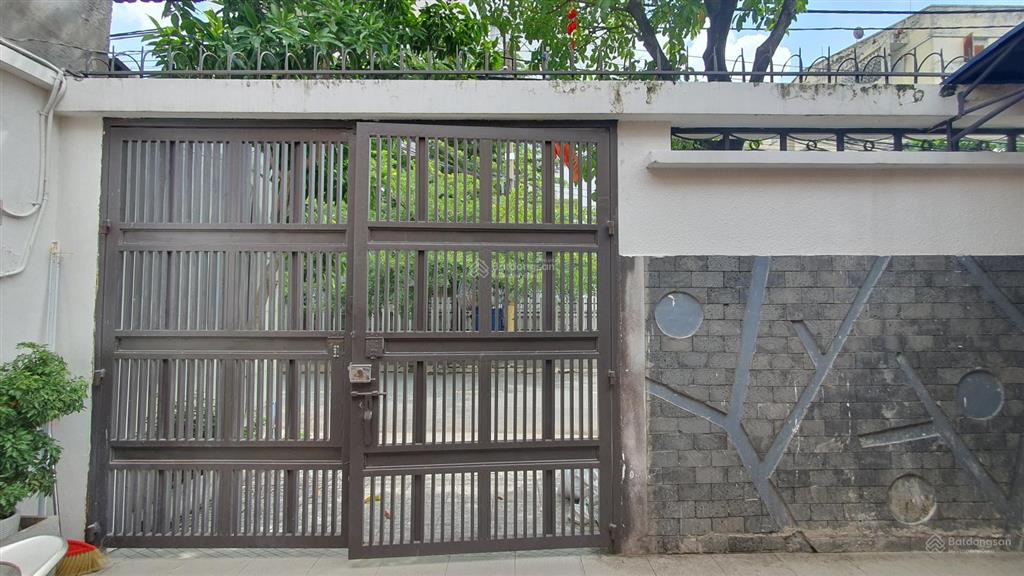 Hiếm q.9. biệt thự phước long, dt 351 m2, ngang 12 m, giá cực tốt.