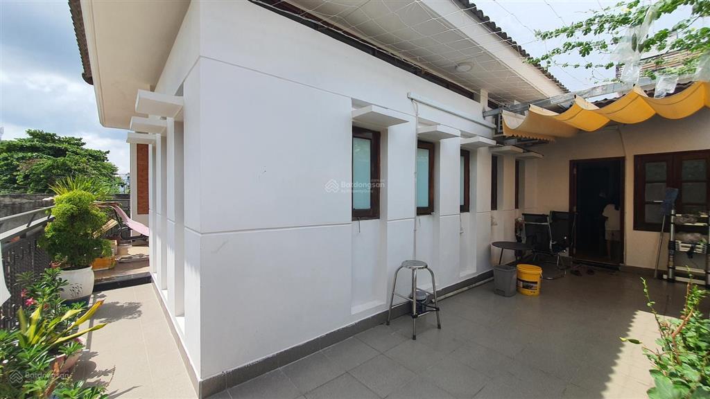 Hiếm q.9. biệt thự phước long, dt 351 m2, ngang 12 m, giá cực tốt.