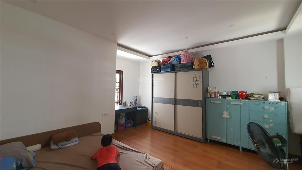 Hiếm q.9. biệt thự phước long, dt 351 m2, ngang 12 m, giá cực tốt.