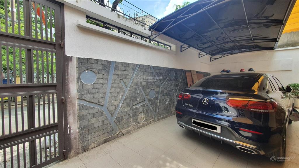 Hiếm q.9. biệt thự phước long, dt 351 m2, ngang 12 m, giá cực tốt.