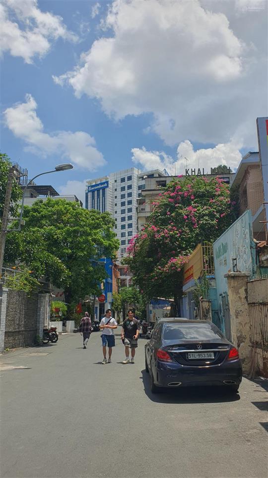 Biệt thự sân vườn, dt 815m2, khu vip trung tâm, hiếm bán, giá tốt