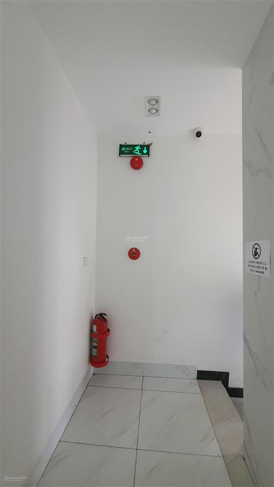 Bán chdv 21 phòng, thang máy, doanh thu 4,2 tỷ/năm, đối diện bv chợ rẫy, giá cực tốt