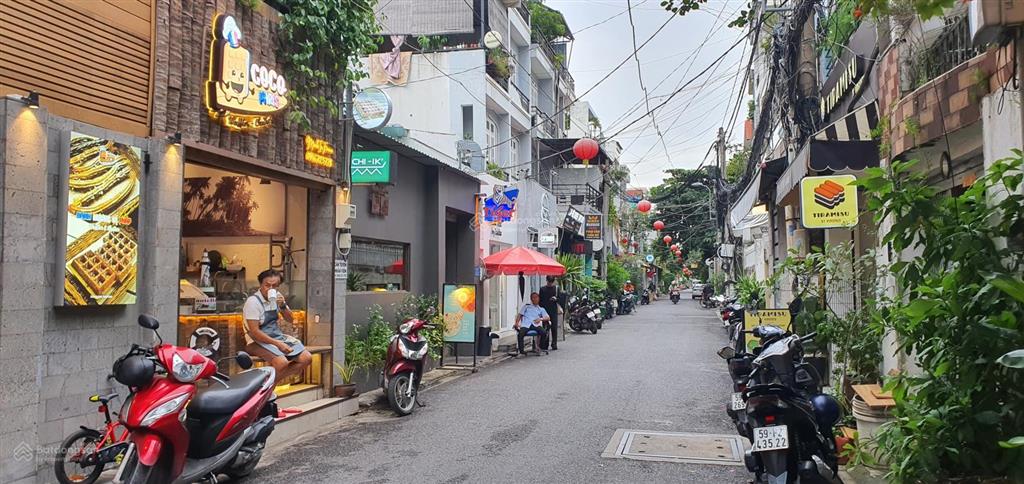 Bán nhà 4t, mặt tiền khu thảo điền, dòng tiền mạnh, giá tốt
