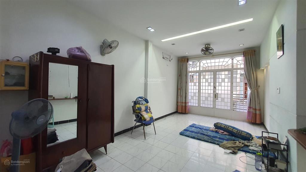 Cho thuê nhà 2 tầng, hẻm xe hơi đinh công tráng, quận 1, dt sàn 126 m2, kinh doanh vip, giá tốt