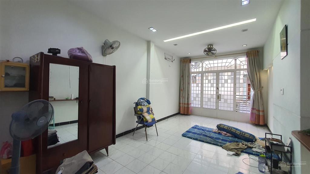 Cho thuê nhà 2 tầng, hẻm xe hơi đinh công tráng, quận 1, dt sàn 126 m2, kinh doanh vip, giá tốt