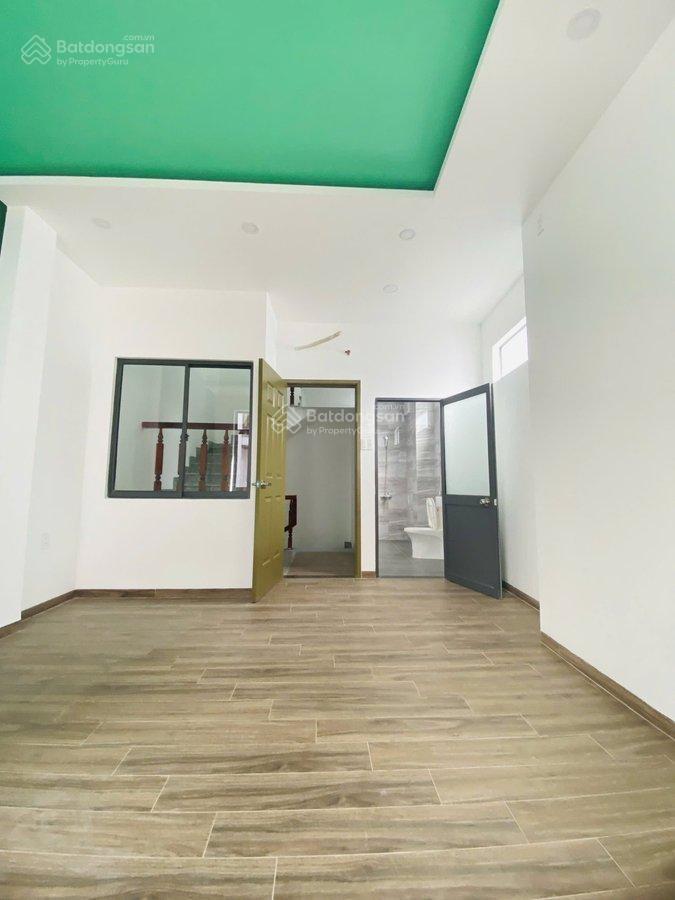 Nhà 5t, dt 39 m2, ngang 4 m, hẻm xe hơi thông, giá tốt