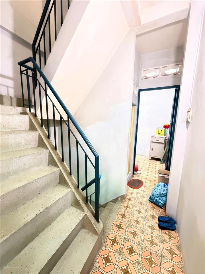 Nhà 5t, hxh nguyễn thiện thuật, 6 pn, giá cực tốt