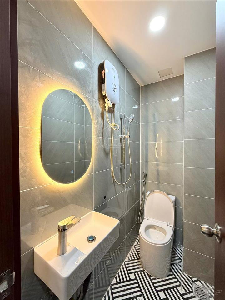 Hiếm q.3, nhà 4t, hẻm xe hơi điện biên phủ, 4pn, mới cứng, full nội thất, giá tốt