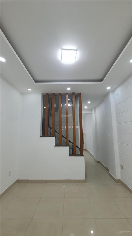 Nhà đẹp 5t, dt 49 m2, hxh 6m, nguyễn tri phương, giá cực tốt