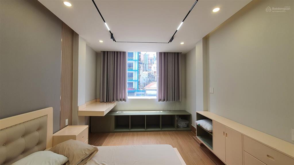 Nhà 5t, thang máy, mặt tiền điện biên phủ, 2 mặt thoáng, full nội thất, khai thác air bnb, giá tốt