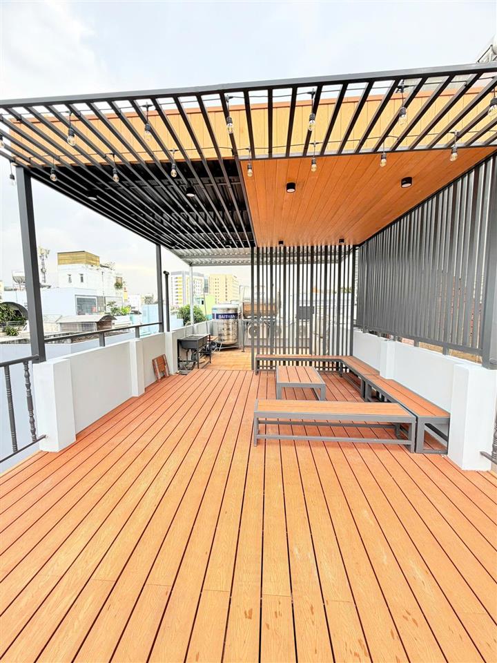Nhà 5t, căn góc, nguyễn trãi, hẻm xe tải thông, giá cực tốt