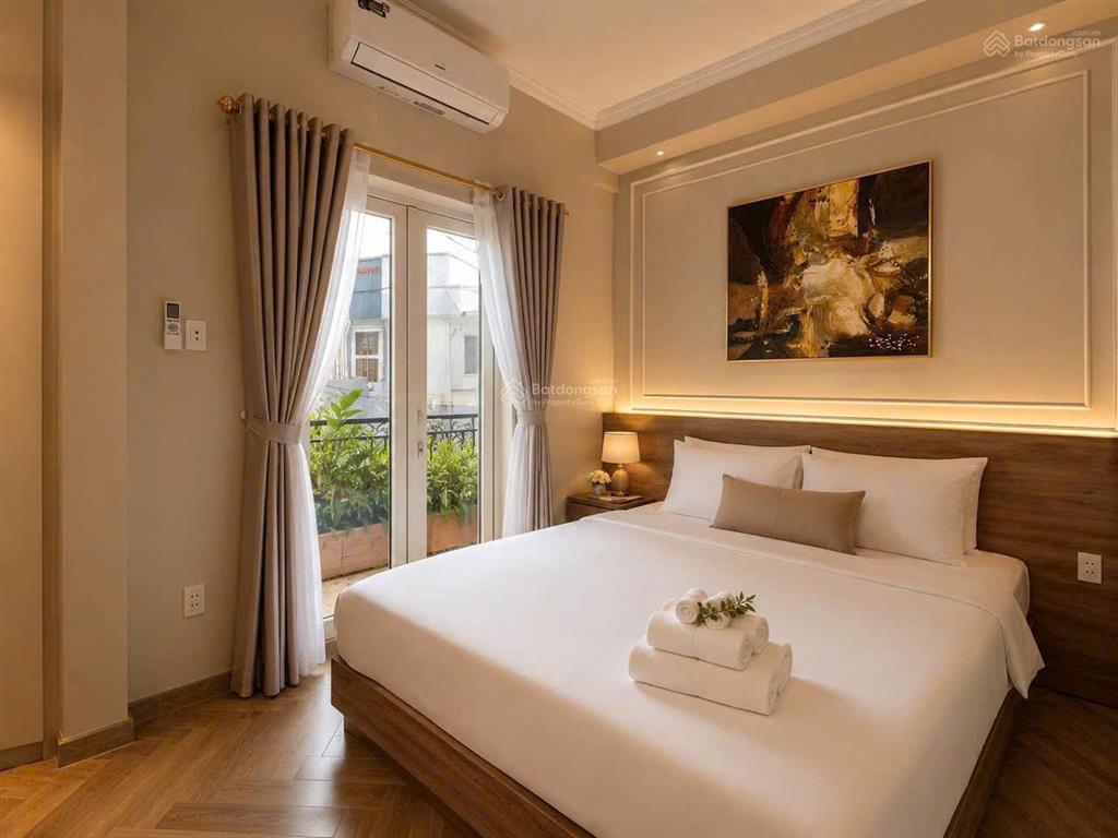 Nhà 4 tầng siêu đẹp, gần nhà thờ tân định, dt 113 m2, ngang 6.4 m, dòng tiền mạnh, giá tốt