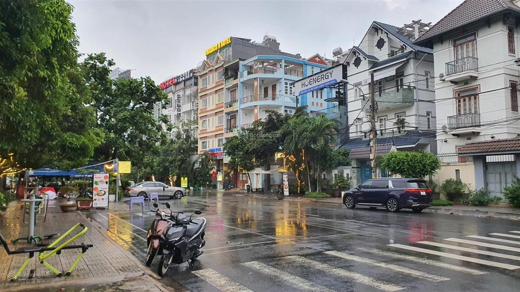 Hàng hiếm q2. nhà 7t, 3 mặt thoáng, hầm ôtô, view landmark 81, giá tốt