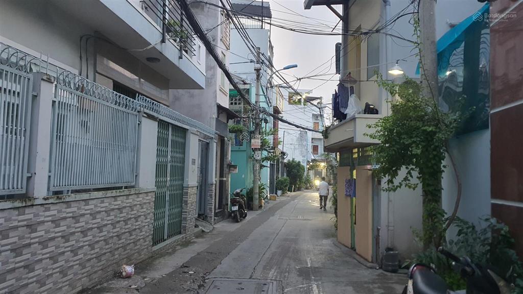 Hàng hiếm q.4, lô đất sạch, dt 277 m2, ngang bề thế 9.4 m, không dính quy hoạch, giá cực tốt