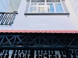 Hiếm  4 tầng (5pn, 5wc)  50m2 vuông a4, thích quảng đức, phan đăng lưu, phan xích long  25tr/th