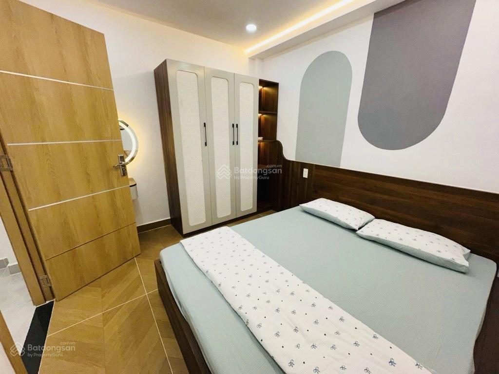 Giảm 600tr  bán gấp  nguyễn hữu cảnh  ngay trạm metro văn thánh  4 phòng ngủ  2 tầng  (53m2)