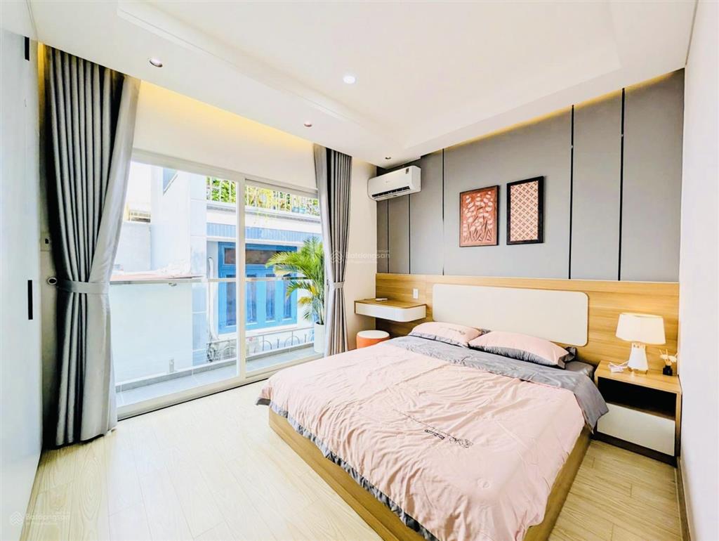  giảm 300tr  cô bắc, phan đình phùng, dt 45m2, 4 tầng(4pn), sân thượng, 1 căn ra hxt chỉ 7.65t