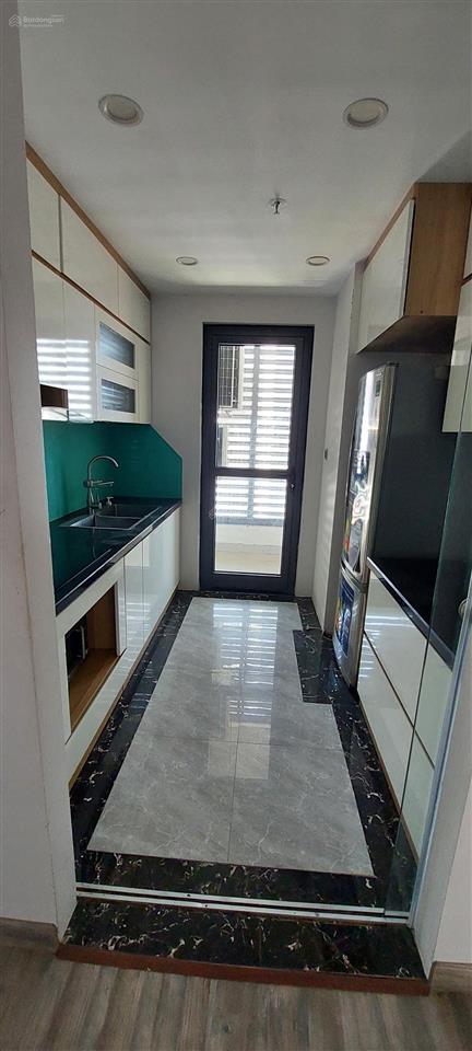 Bán căn hộ 2 ngủ 2vs, dt 65m2, hướng mát, full nt tòa handi resco  31 lê văn lương, 7.1 tỷ