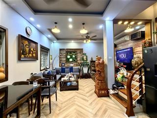 Nhà đẹp chùa bộc 45m2,lô góc 2thoáng, 50m ra phố, ở ngay, giá 12.9tỷ.