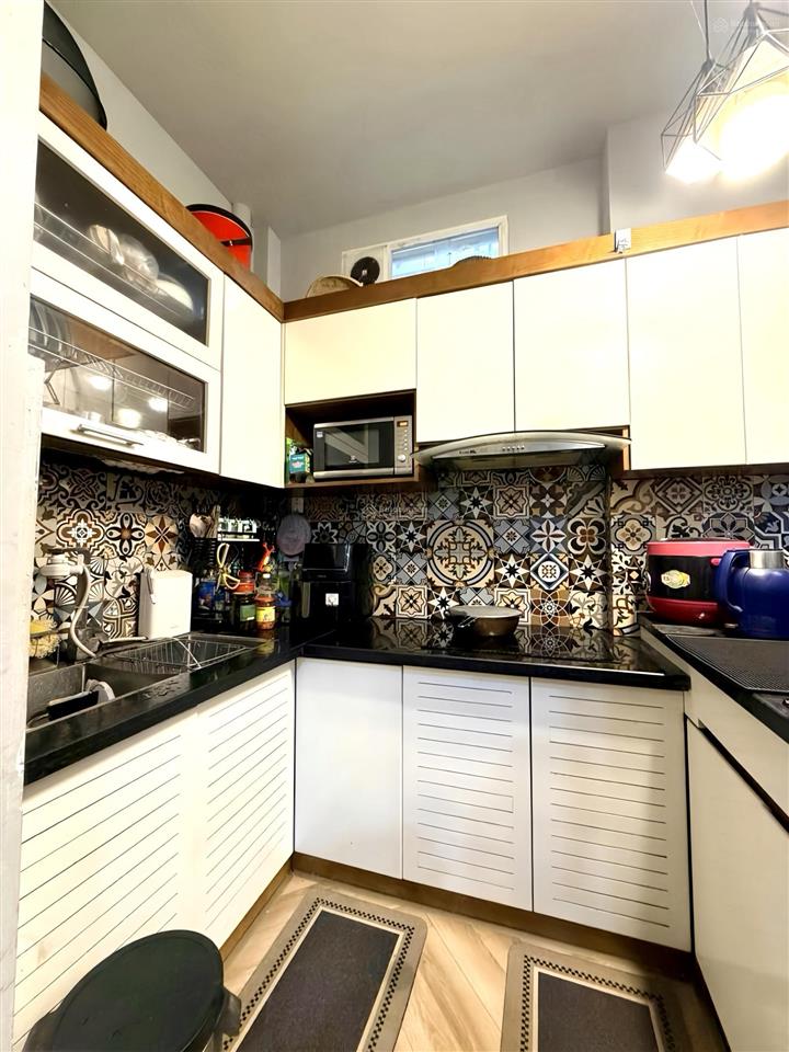 Nhà đẹp chùa bộc 45m2,lô góc 2thoáng, 50m ra phố, ở ngay, giá 12.9tỷ.