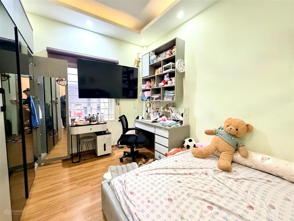 Nhà đẹp chùa bộc 45m2,lô góc 2thoáng, 50m ra phố, ở ngay, giá 12.9tỷ.