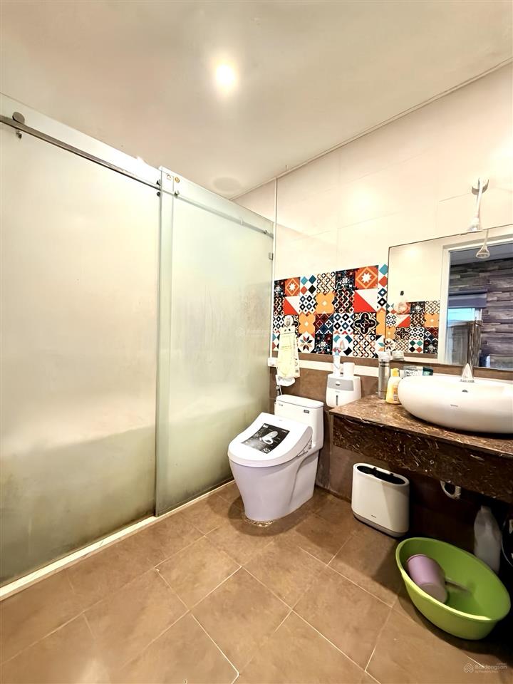 Nhà đẹp chùa bộc 45m2,lô góc 2thoáng, 50m ra phố, ở ngay, giá 12.9tỷ.