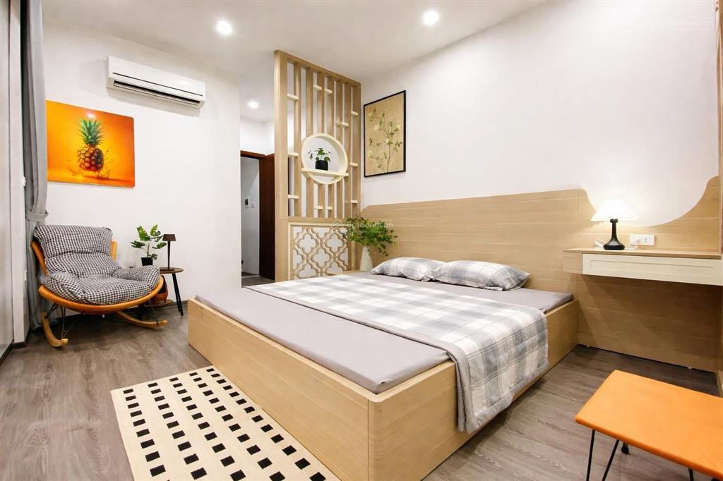 (hiếm) 11tỷ5 oto tránh liền kề nguyễn tuân 30m2* 5t, lô góc 3pn, nhà đẹp ở ngay.