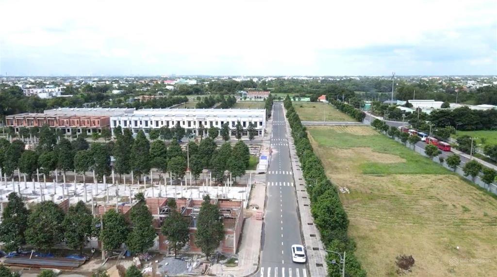 Cđt bán nhà ở xã hội kcn cầu tràm, 1 trệt 1 lầu, 2 pn, 2 wc