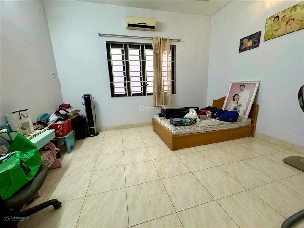 Bán nhà phố liền kề hẻm oto thông thoáng của đường thạnh mỹ lợi p. thạnh mỹ lợi quận 2