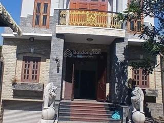 Bán biệt thự cổ điển sân vườn mặt tiền đường số 29 p.cát lái quận 2