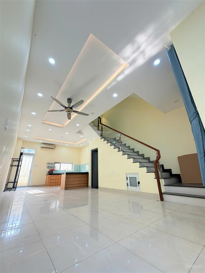 Bán nhà phố liền kề khu dự án rosita đường nguyễn thị tư p. long trường quận 9