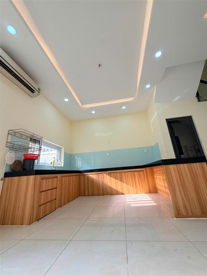 Bán nhà phố liền kề khu dự án rosita đường nguyễn thị tư p. long trường quận 9